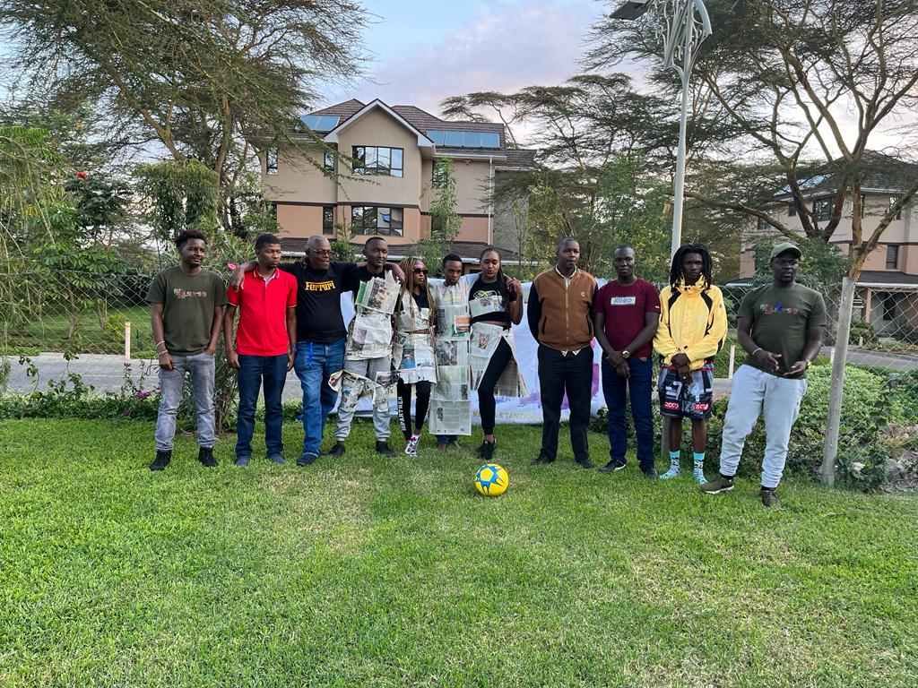 Masai Mara Team Building